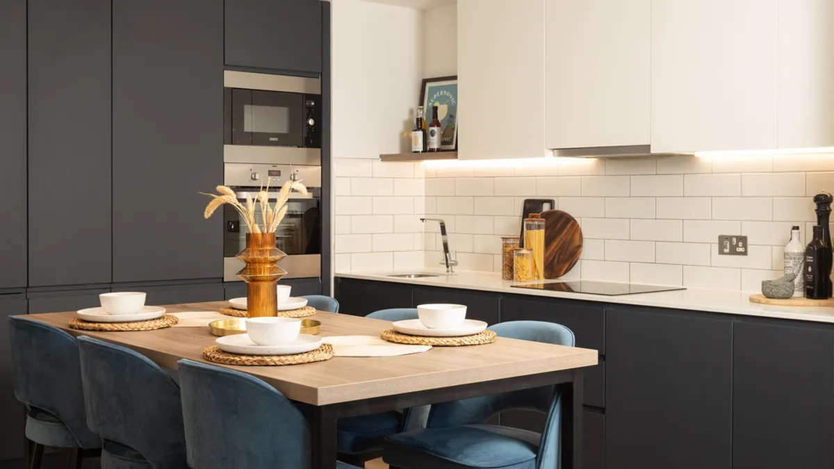 Select Property U Haus 39